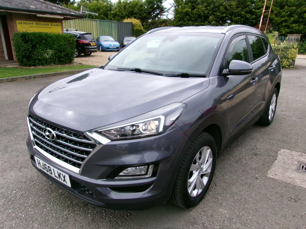 Hyundai Tucson 1.6 Gdi Se Nav Euro 6 Ss Grey #3