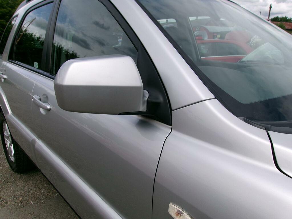 Kia Sportage Xr Black #35