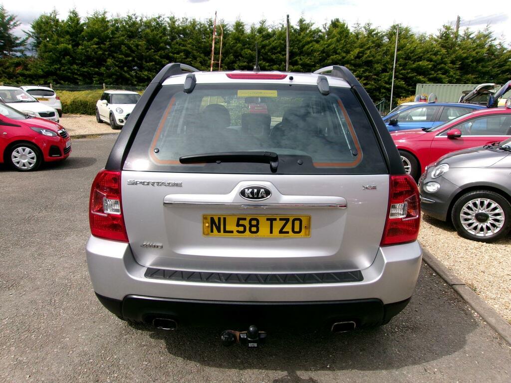 Kia Sportage 2.0 Crdi Xe 4Wd  #6