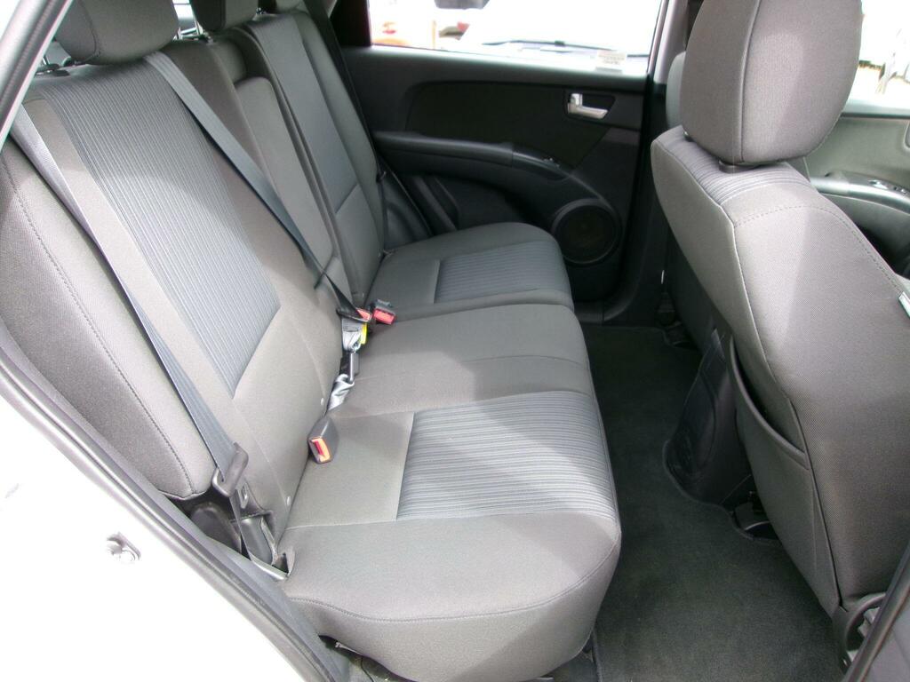 Kia Sportage Xr Black #14