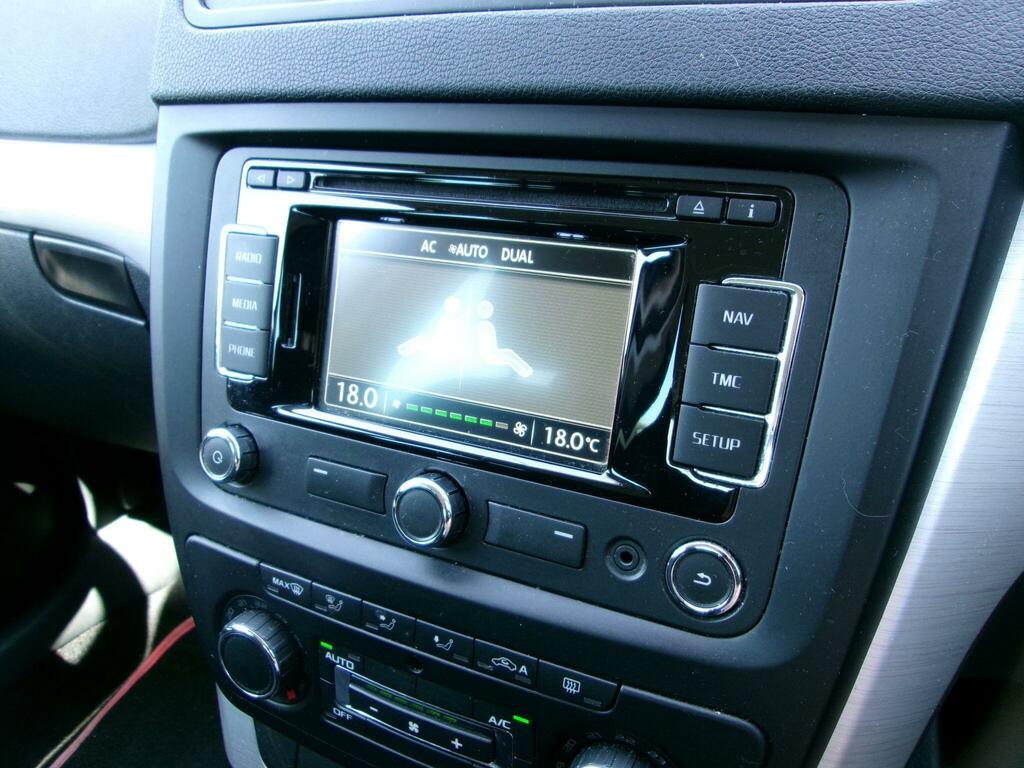 Skoda Yeti 1.2 Tsi Se Suv Green #26