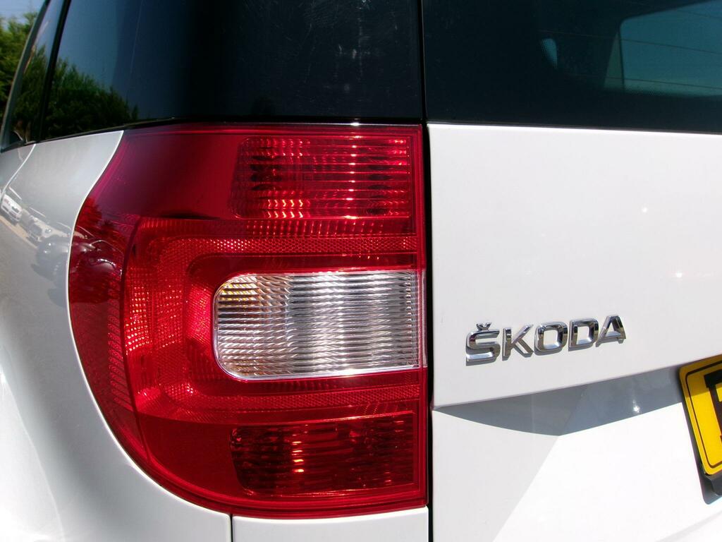 Skoda Yeti 1.2 Tsi Se Suv Green #34