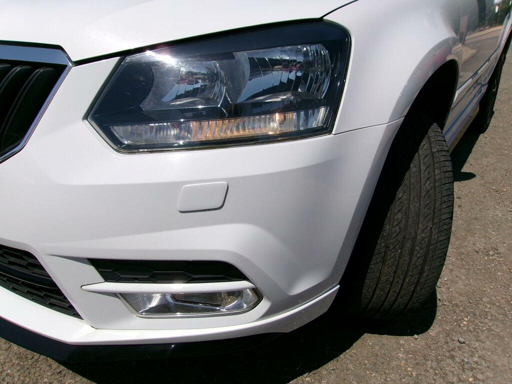 Skoda Yeti 1.2 Tsi Se Suv Green #35