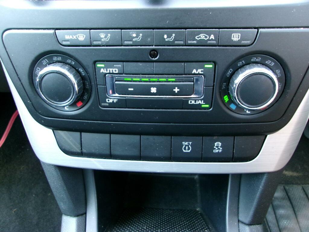 Skoda Yeti 1.2 Tsi Se Suv Green #41