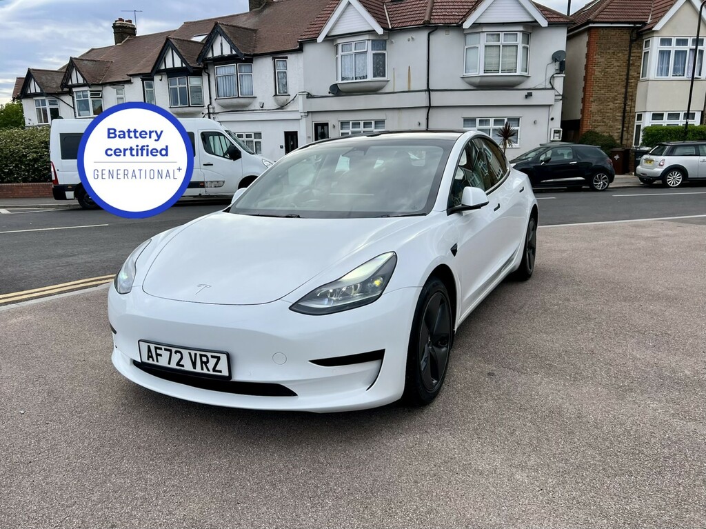 Tesla Model 3 Saloon 202272 White #2
