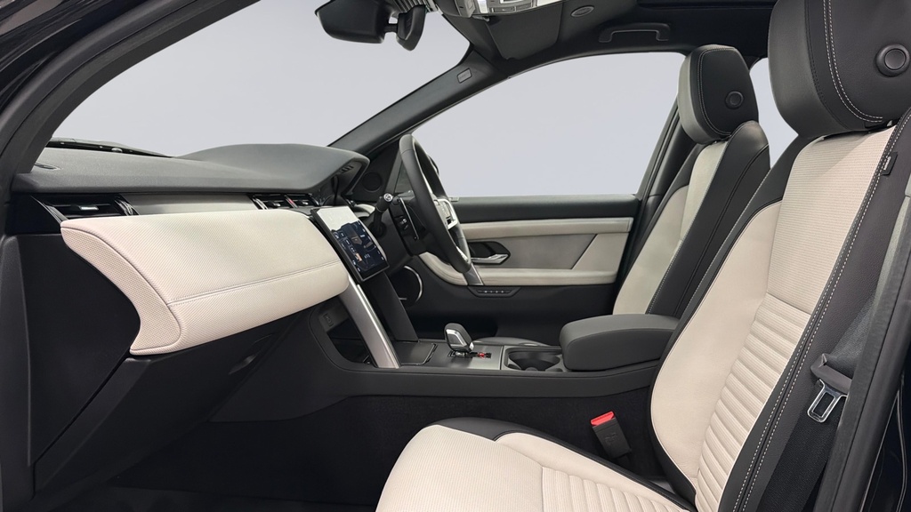Land Rover Discovery Sport D200 Dynamic Se PE75XMR Black #3