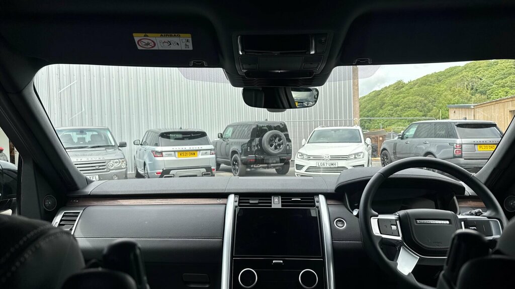 Land Rover Discovery D350 Dynamic Hse Grey #17