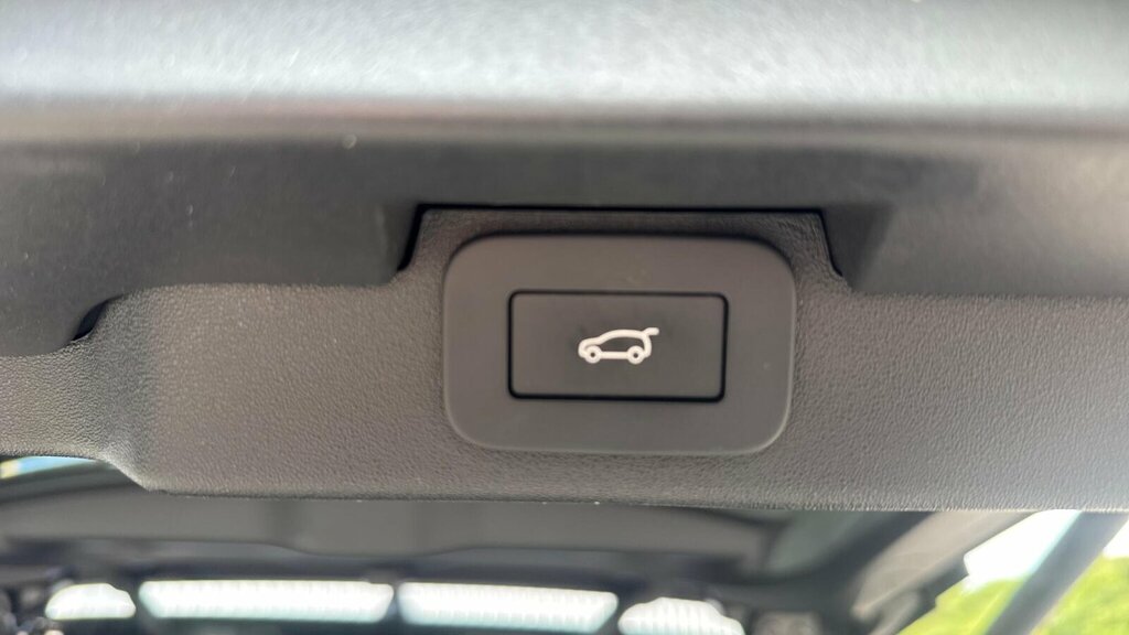 Land Rover Discovery D350 Dynamic Hse Grey #37