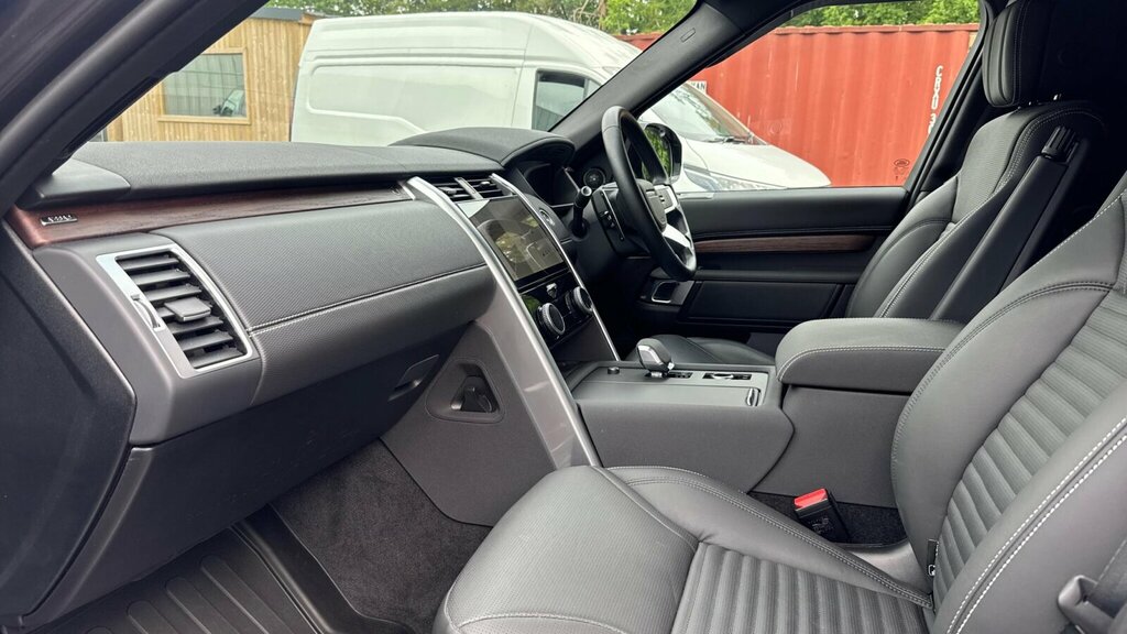 Land Rover Discovery D350 Dynamic Hse Grey #15