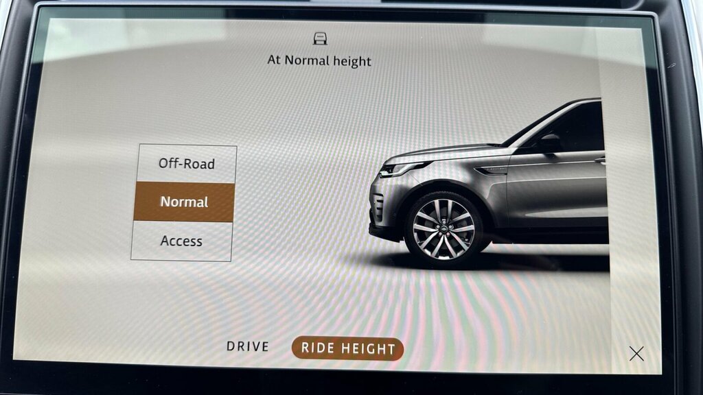 Land Rover Discovery D350 Dynamic Hse Grey #24