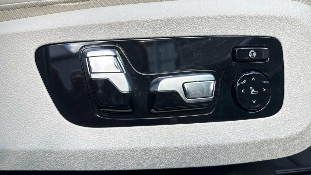 BMW X5 3.0 40D Mht M White #27