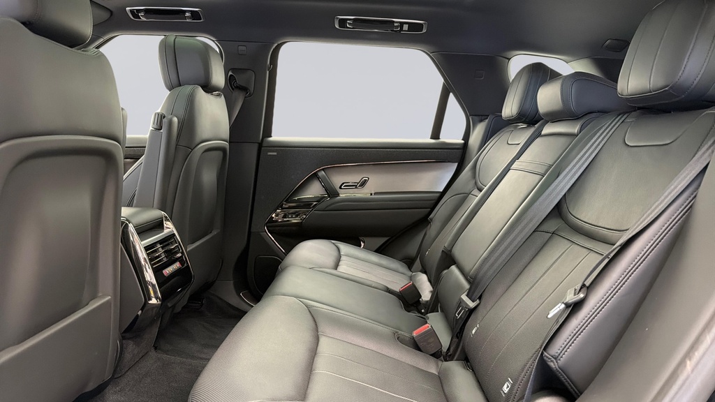 Land Rover Range Rover Sport D300 Dynamic Se PG73YFO Black #4