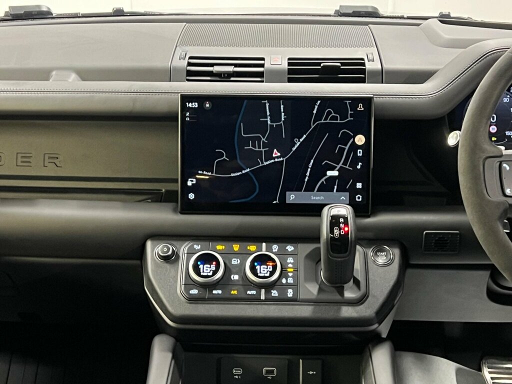 Land Rover Defender X-dynamic Hse Red #18