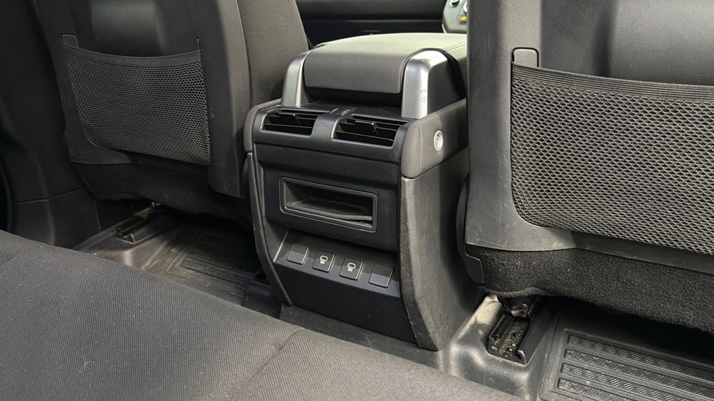 Land Rover Defender 3.0 Defender X-dynamic Black #18