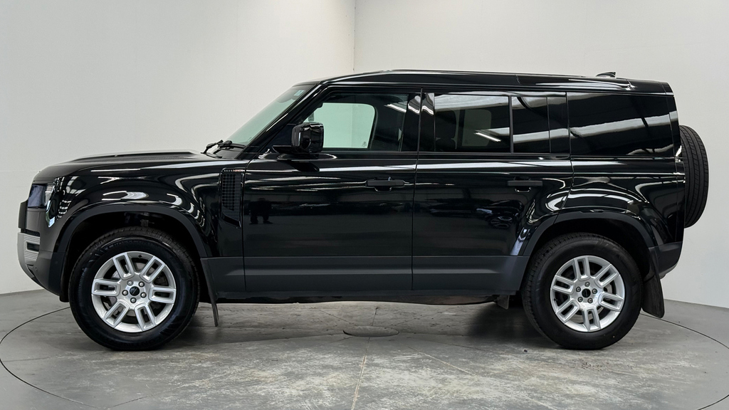 Land Rover Defender 3.0 Defender X-dynamic Black #33