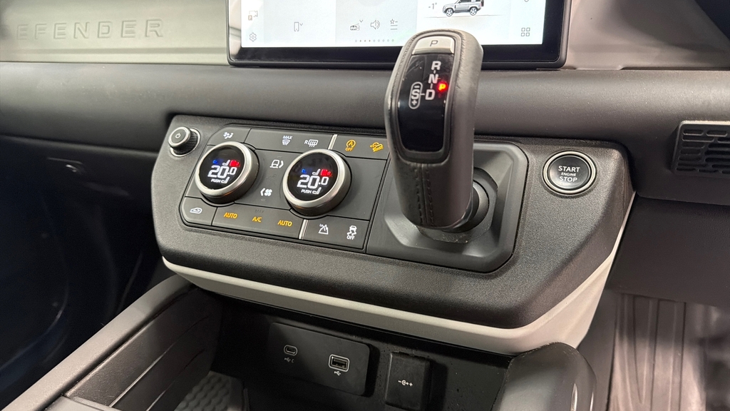 Land Rover Defender Defender Xs Edition D Mhev A Black #13