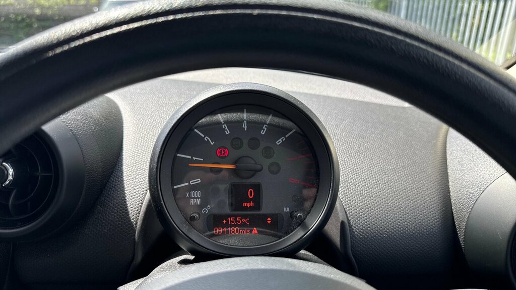 Mini Countryman 1.6 Cooper D Black #14