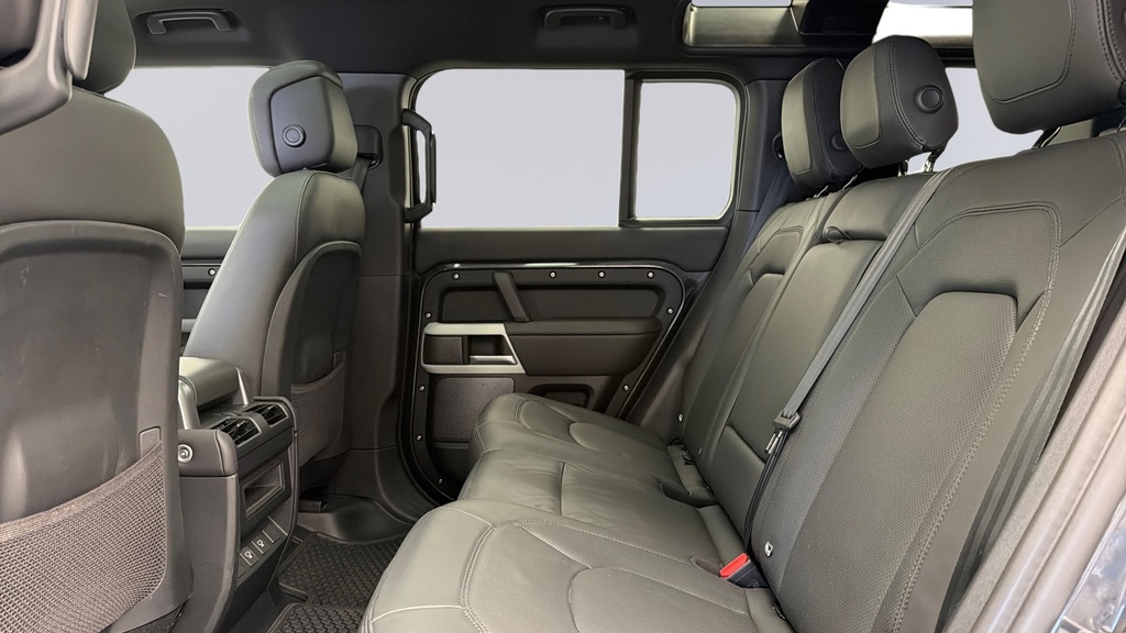 Land Rover Defender D300 Hse Grey #4