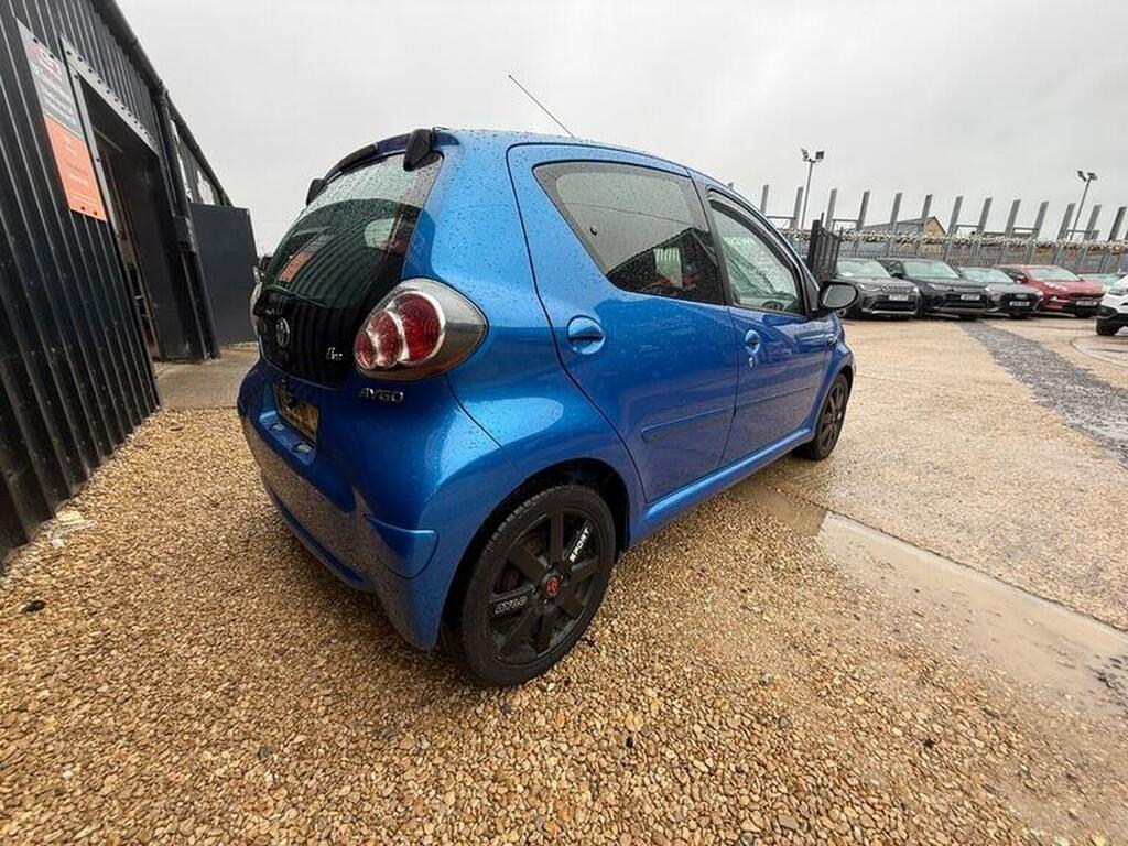 Toyota Aygo 1.0 Aygo Blue Blue #36