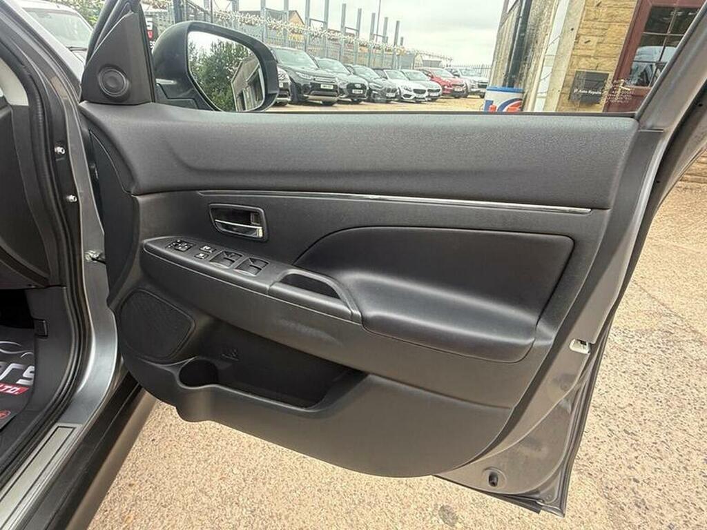 Mitsubishi ASX 2015 2.3L Di-d 4 147 Bhp Black #85