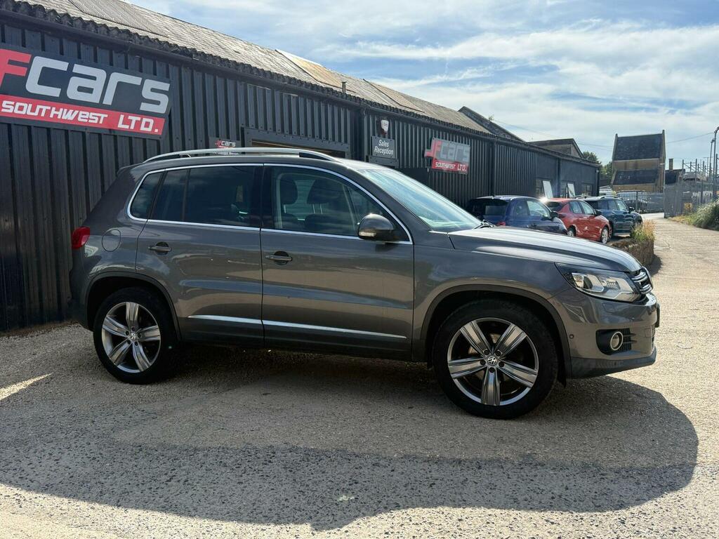 Volkswagen Tiguan 2.0 Tdi Bluemotion Tech Match Dsg 4Wd Euro 5 Ss Grey #2