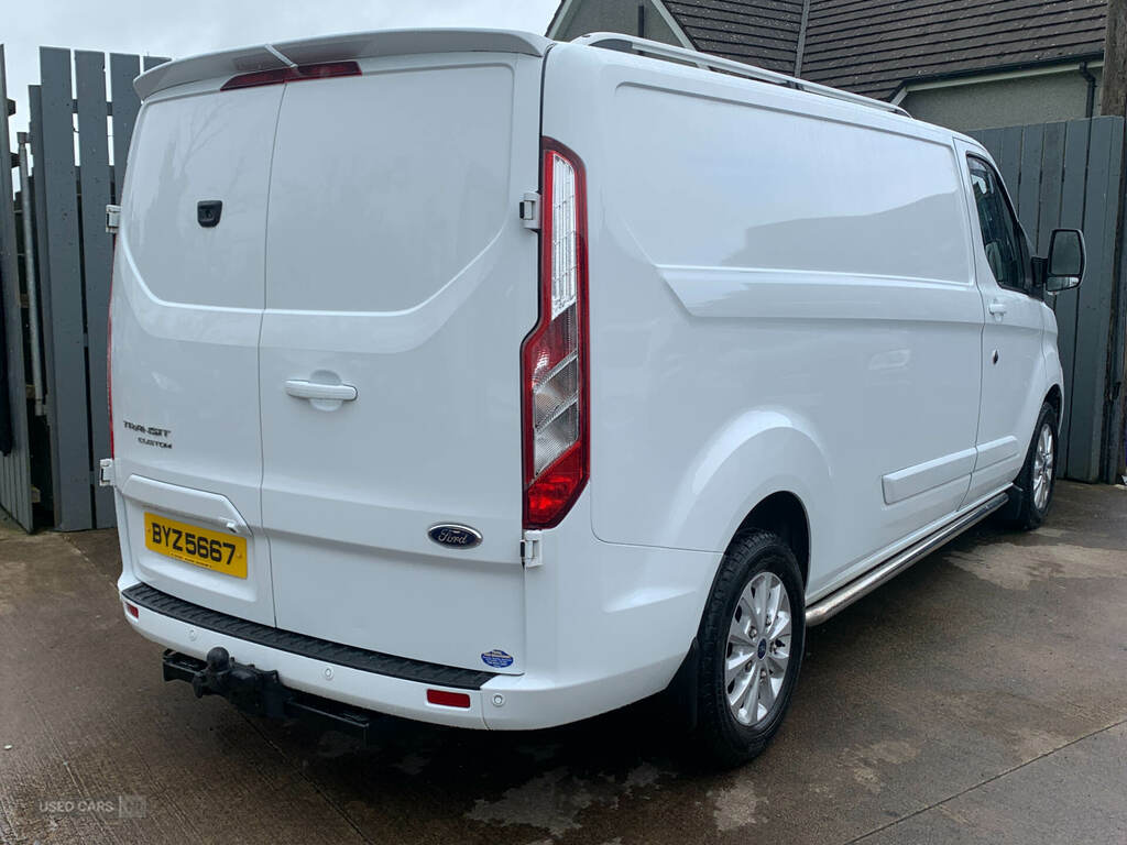 Ford Transit Custom 2.0 Ecoblue 130Ps Low Roof Limited Van BYZ5667 White #2