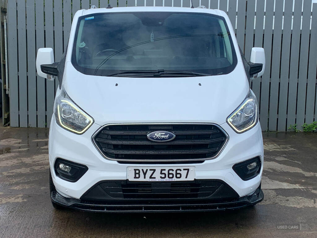 Ford Transit Custom 2.0 Ecoblue 130Ps Low Roof Limited Van BYZ5667 White #2
