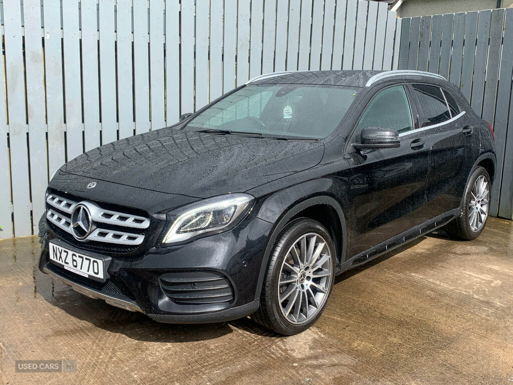 Mercedes-Benz GLA Class Gla 180 Amg Line Edition Black