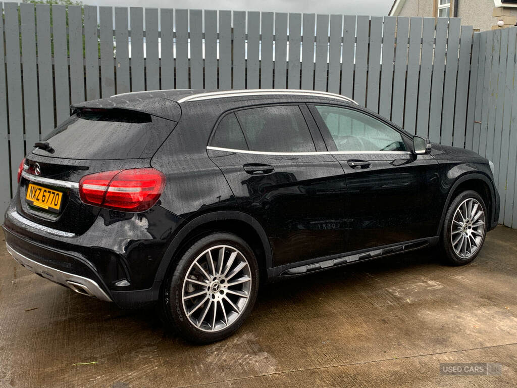 Mercedes-Benz GLA Class Gla 180 Amg Line Edition Black #5