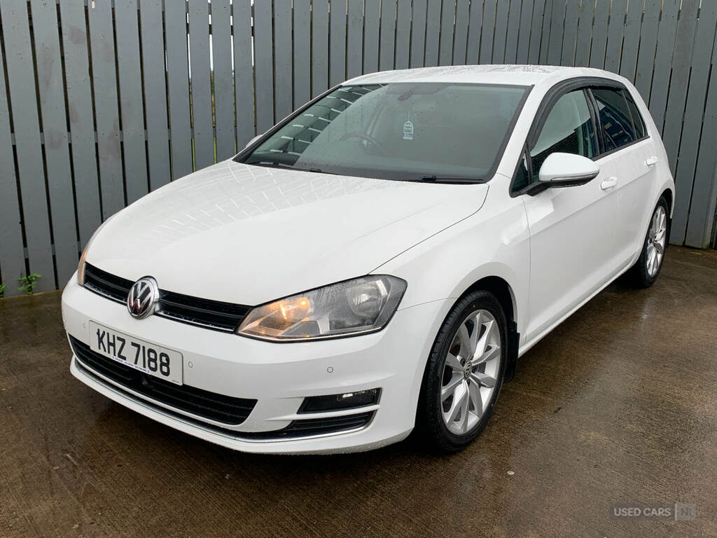 Volkswagen Golf Hatchback #1
