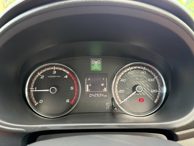 Mitsubishi L200  Black #7