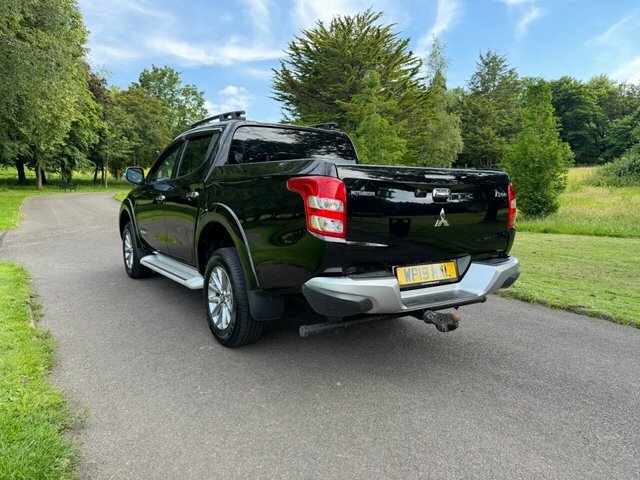 Mitsubishi L200  Black #14
