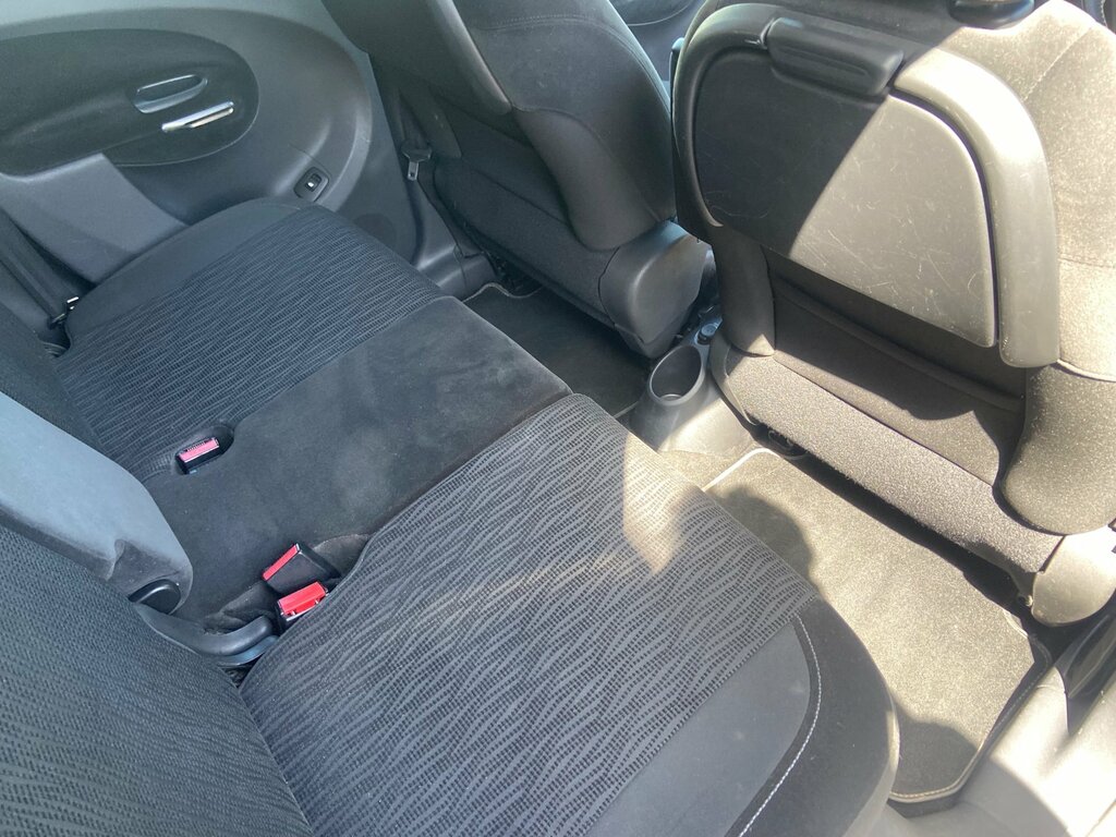 Citroen C3 Picasso 1.6L Code White #27