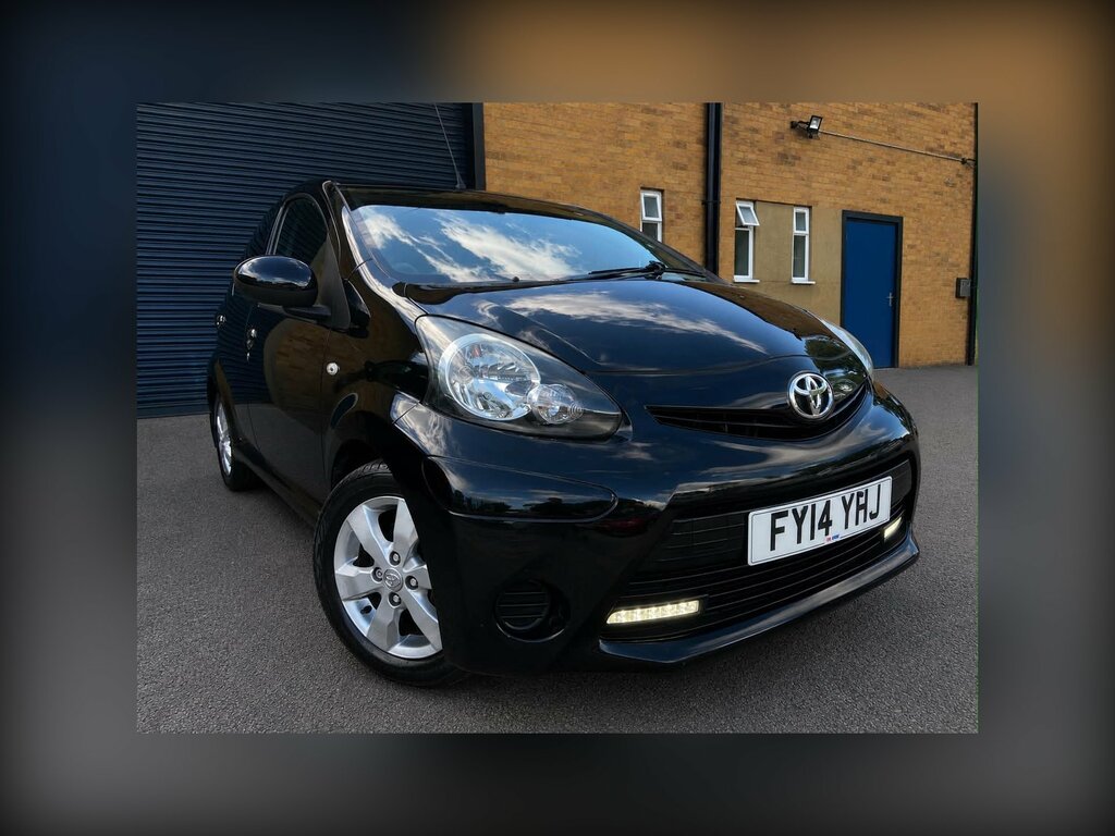 Toyota Aygo 1.0 Vvt-i Move Hatchback Euro 5 Black #2