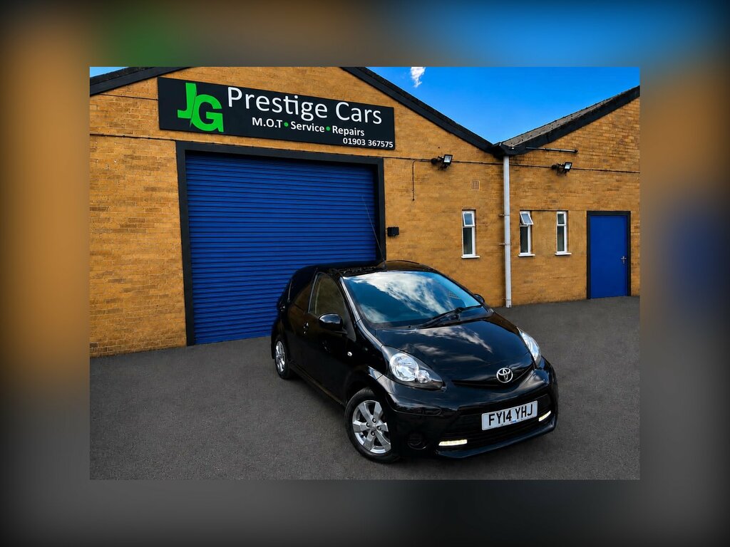 Toyota Aygo 1.0 Vvt-i Move Hatchback Euro 5 Black
