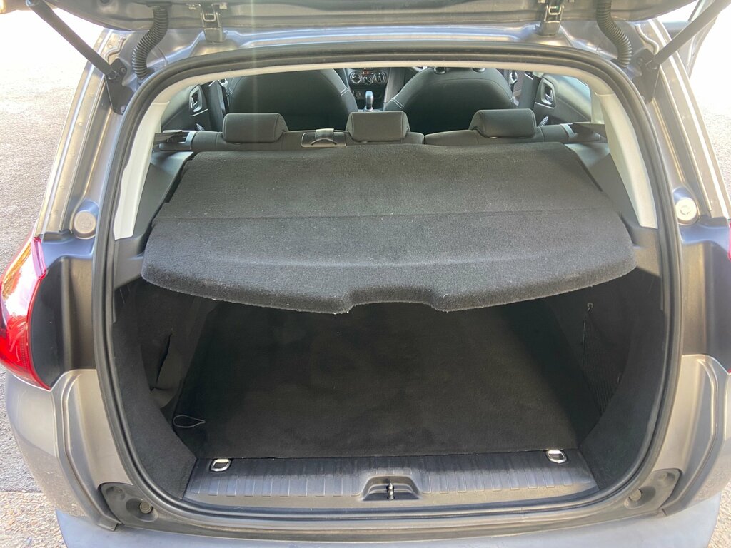 Peugeot 2008 1.2 Puretech Active Euro 6 Grey #25