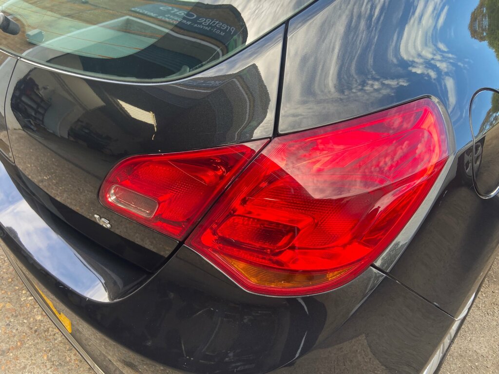 Vauxhall Astra 1.7L Exclusiv Cdti Ecoflex Ss 128 Bhp Grey #9
