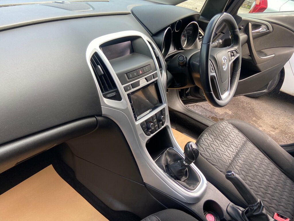 Vauxhall Astra 1.7L Exclusiv Cdti Ecoflex Ss 128 Bhp Grey #16
