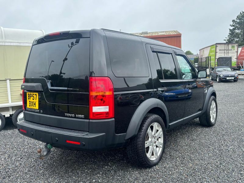 Land Rover Discovery Black #10