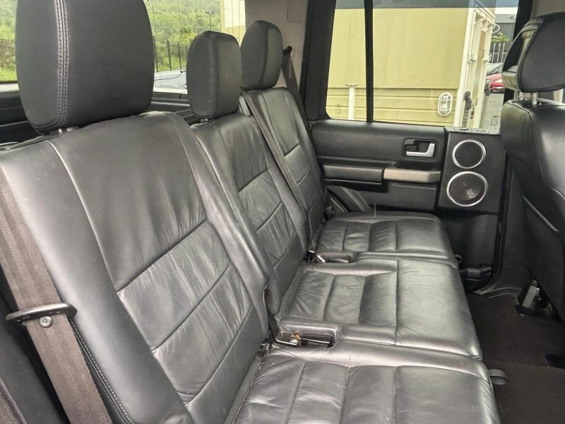 Land Rover Discovery Black #11