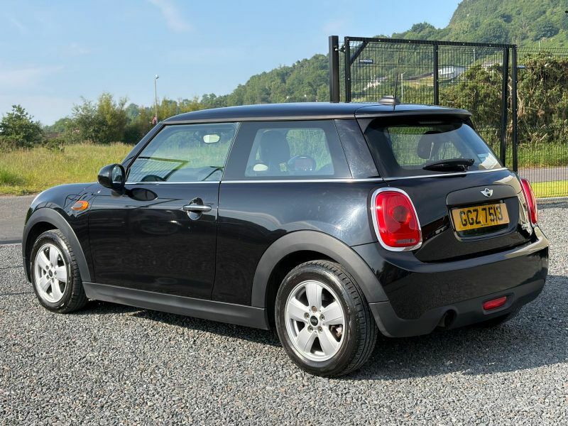 Mini Hatch 1.2 Ideal First Car LX04LOR Black #3