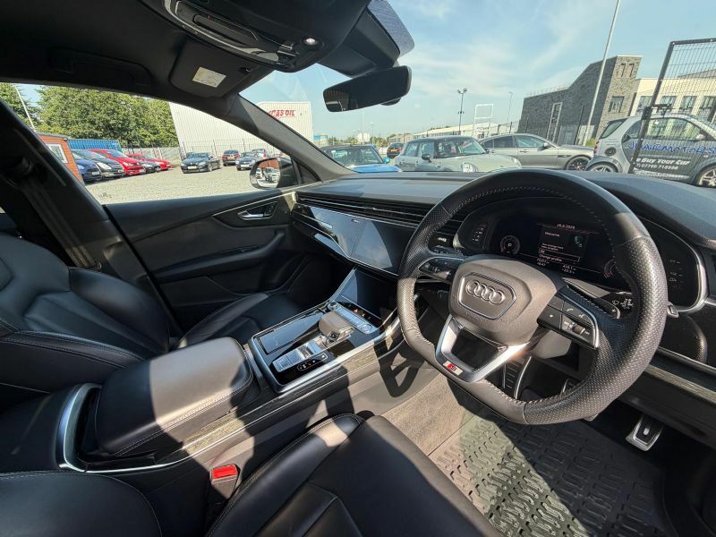 Audi Q8 S Line 50 Tdi Quattro Black #6