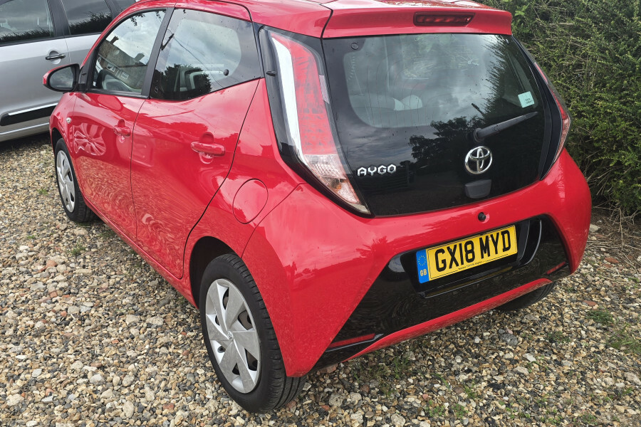 Toyota Aygo 1.0 Vvt-i X-press Grey #10