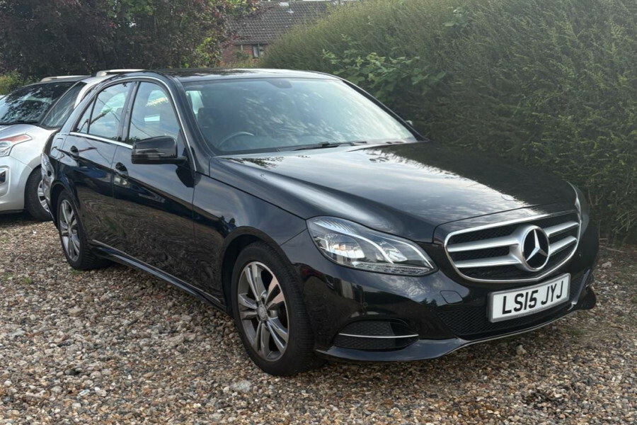 Mercedes-Benz E Class Saloon Black