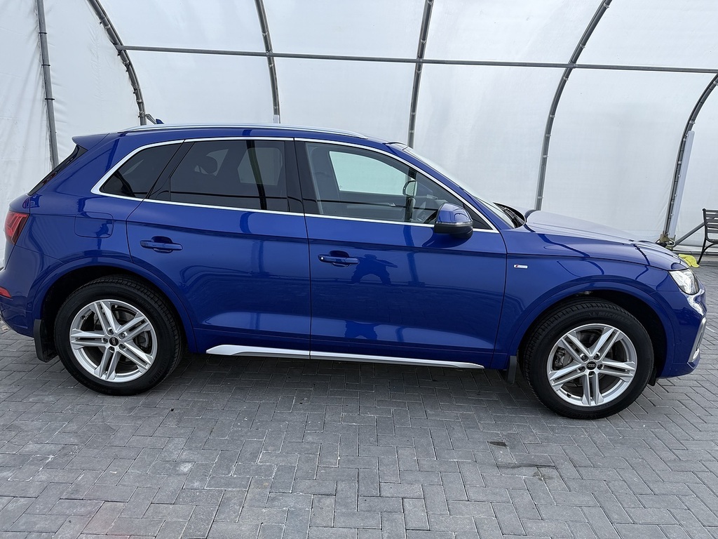 Audi Q5 Tfsi S Line Blue #2
