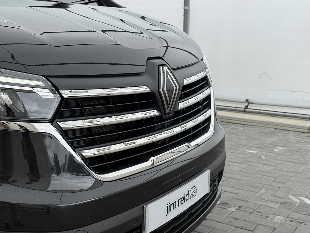 Renault Trafic Mpv Black #6
