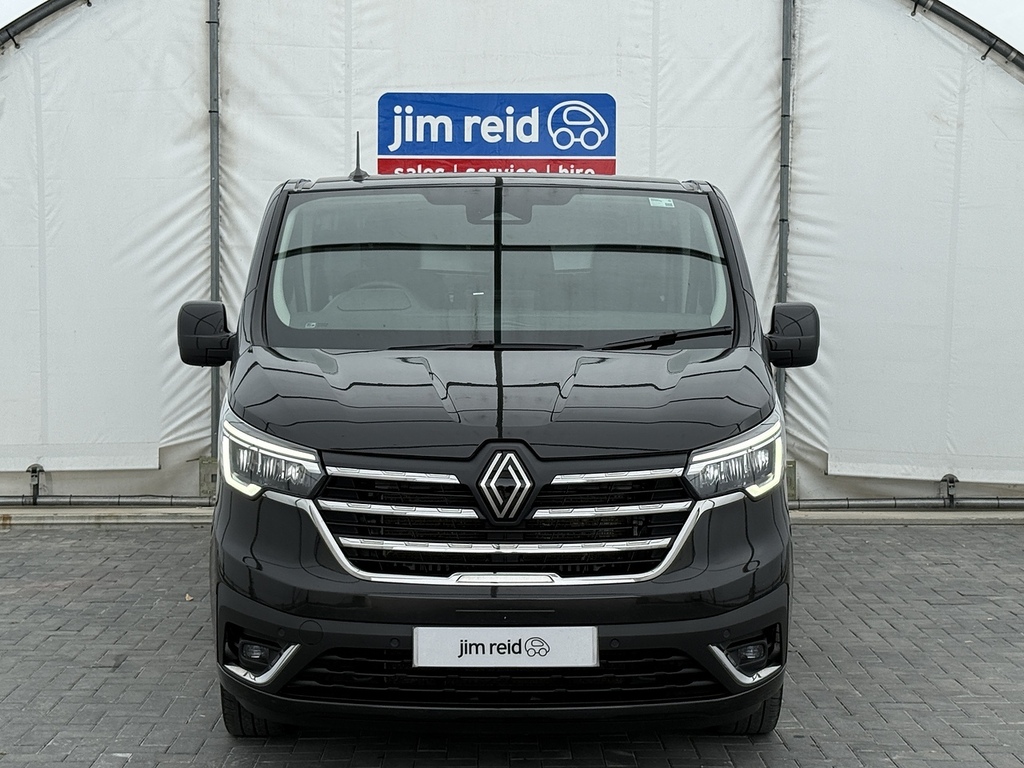 Renault Trafic Mpv Black