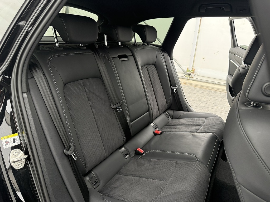 Audi A6 Avant 2L Avant Tdi Quattro S Line Mhev Grey #9