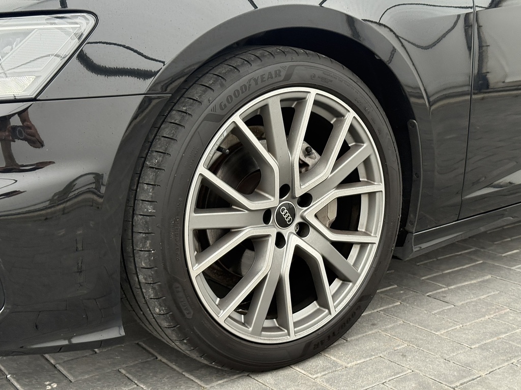 Audi A6 Avant Tdi Black Edition Black #3