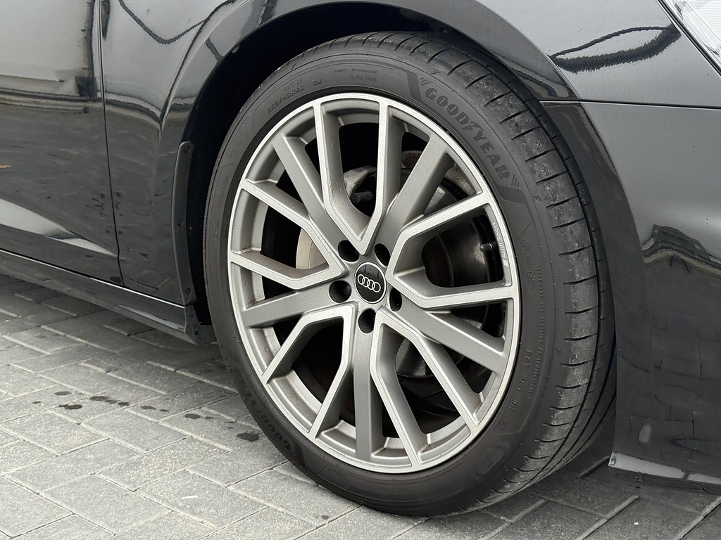 Audi A6 Avant Tdi Black Edition Black #6